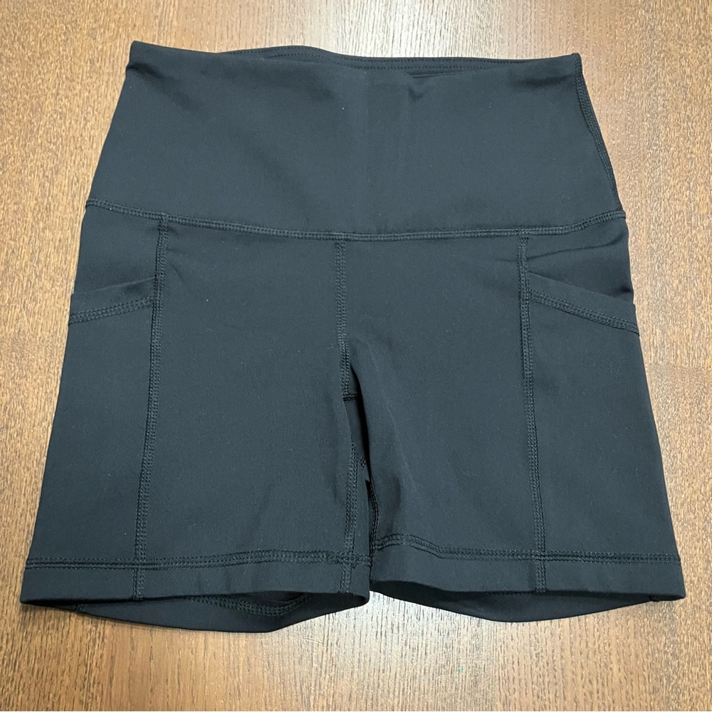 Yogalicious Lux Women's Black Short Bike Shorts